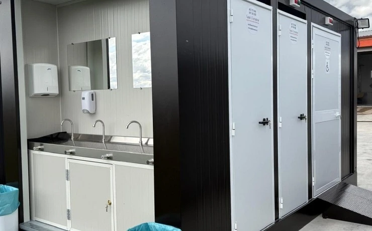 Tipo 6. Módulos de baños prefabricados con conexión a red